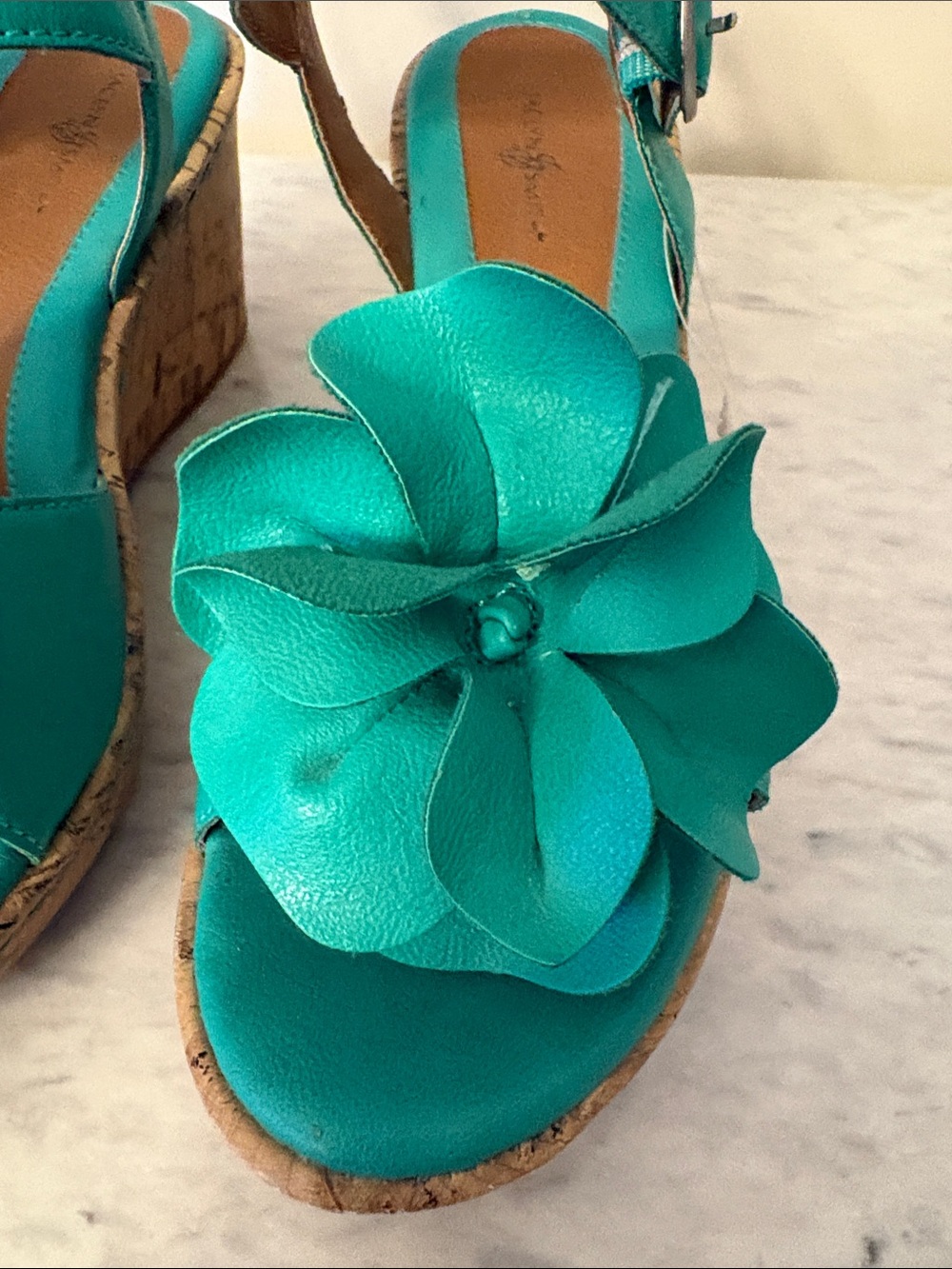 Jaclyn Smith Teal Floral Cork Wedge Sandals size 7 NNT - Picture 6 of 9